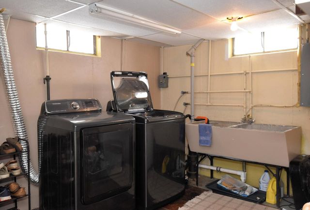 4537 33rd AVENUE, Kenosha, WI 53144