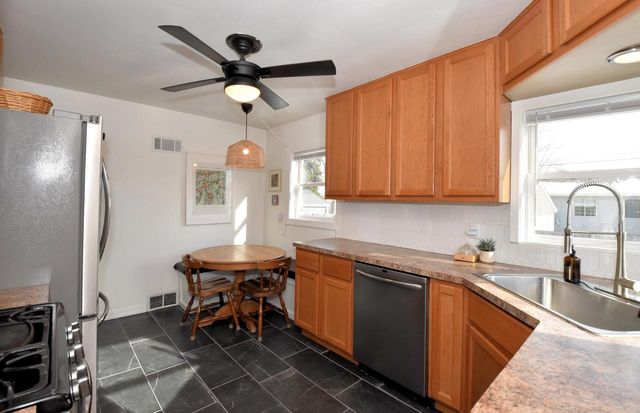 4537 33rd AVENUE, Kenosha, WI 53144