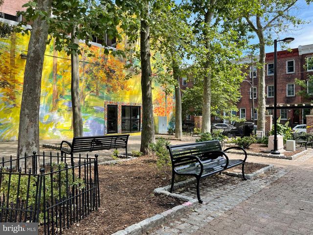 923 E MOYAMENSING AVE, Philadelphia, PA 19147