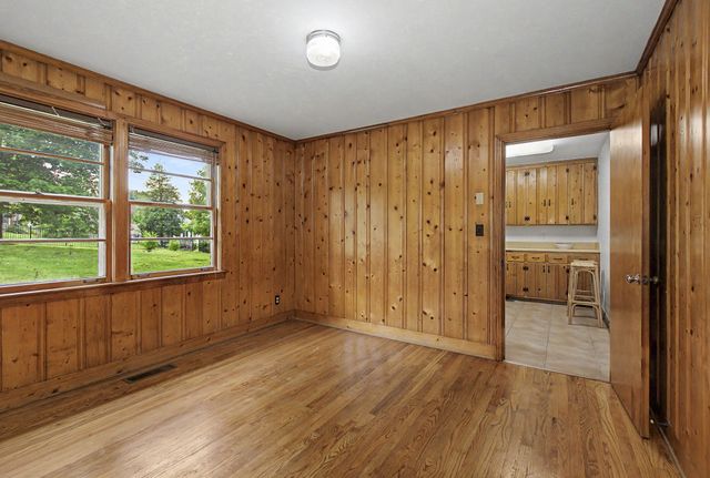 208 Trahern Ln, Clarksville, TN 37040