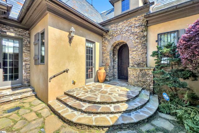 103 White Magnolia Way, Marietta, SC 29661