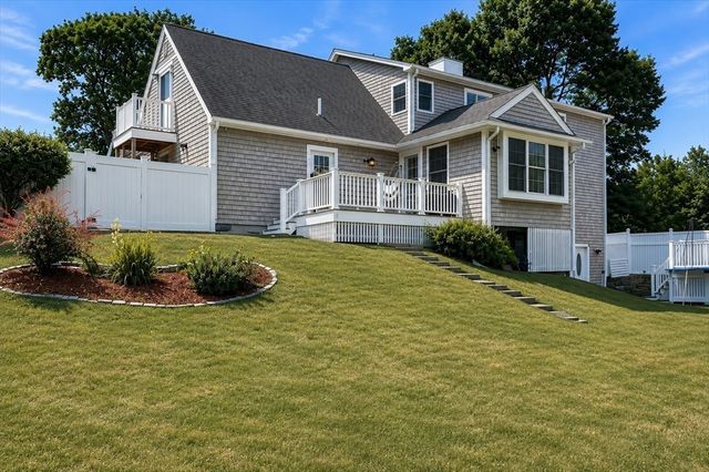760 Liberty St, Braintree, MA 02184