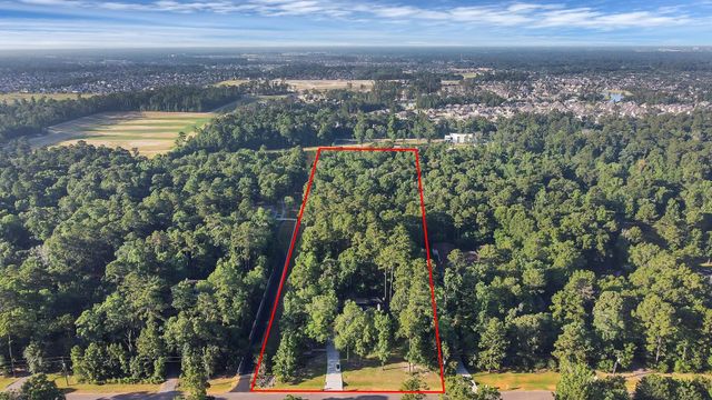11943 White Oak Pass, Conroe, TX 77385