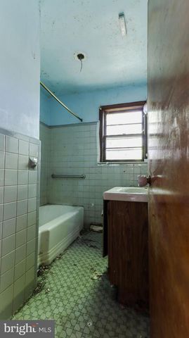 444 E BARBER AVE, Woodbury, NJ 08096
