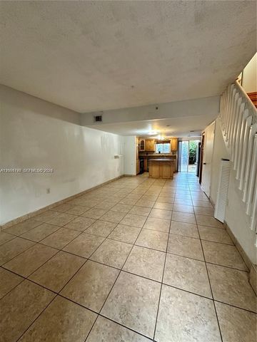 551 NW 82nd Ave 502, Miami, FL 33126