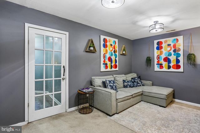 13116 DIAMOND HILL DR, Germantown, MD 20874