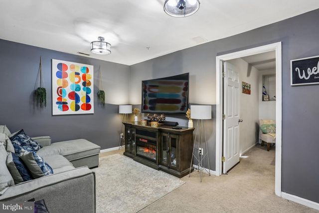 13116 DIAMOND HILL DR, Germantown, MD 20874