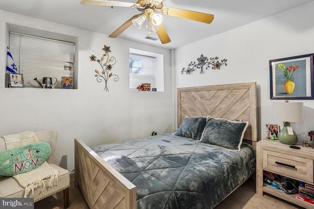 13116 DIAMOND HILL DR, Germantown, MD 20874