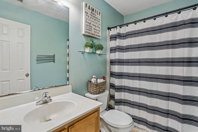 13116 DIAMOND HILL DR, Germantown, MD 20874