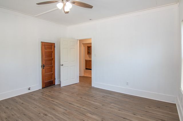 1620 Avenue D, Brownwood, TX 76801