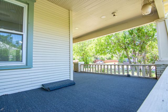 1620 Avenue D, Brownwood, TX 76801