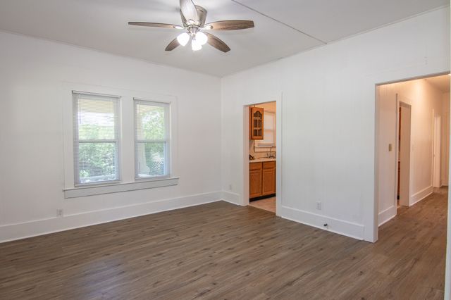 1620 Avenue D, Brownwood, TX 76801
