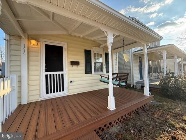 1813 WASHINGTON AVE, Fredericksburg, VA 22401