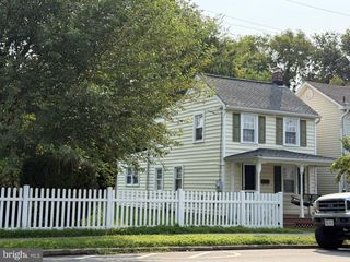 1813 WASHINGTON AVE, Fredericksburg, VA 22401