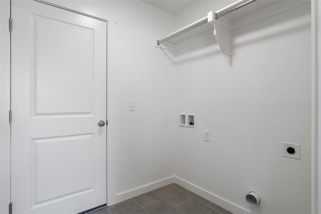 692 Elena Drive, Blanchard, OK 73010