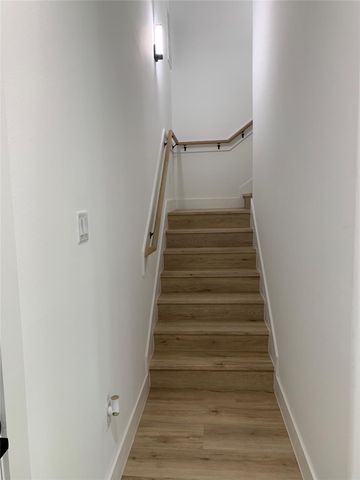 9026 Scott Street, Houston, TX 77051