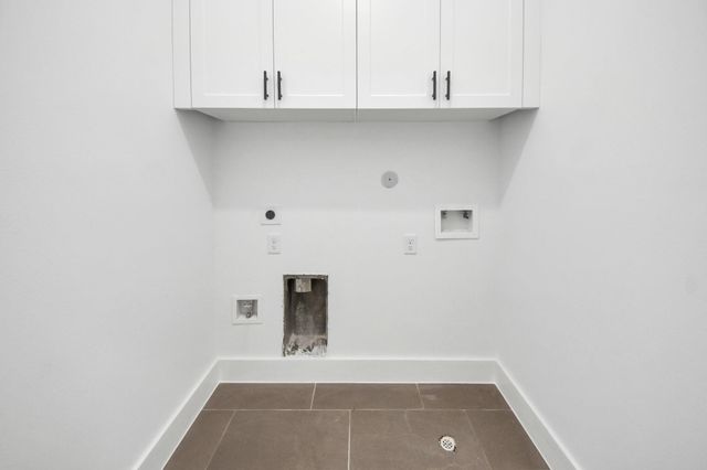 9026 Scott Street, Houston, TX 77051