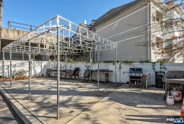 280 Prospect Avenue 1B, Hackensack, NJ 07601