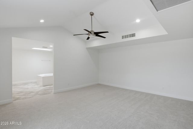5140 E OSBORN Road, Phoenix, AZ 85018
