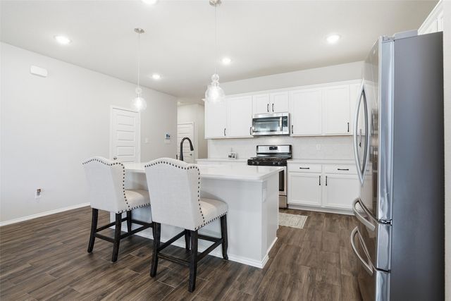 10909 Golden Barrel Court, Fort Worth, TX 76108