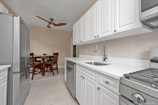 175-06 Devonshire Road 6O, Jamaica Estates, NY 11432