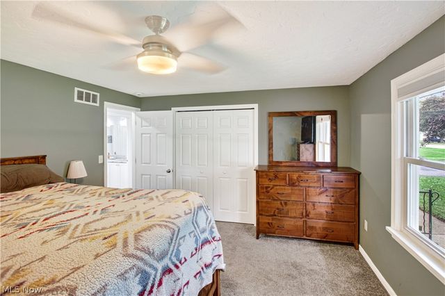 39422 Chestnut Ridge Road, Elyria, OH 44035