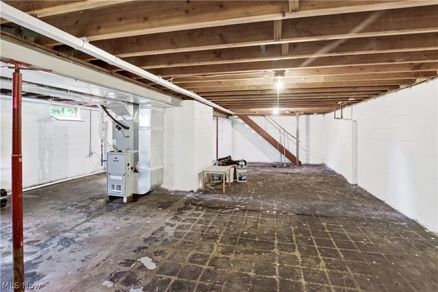 39422 Chestnut Ridge Road, Elyria, OH 44035