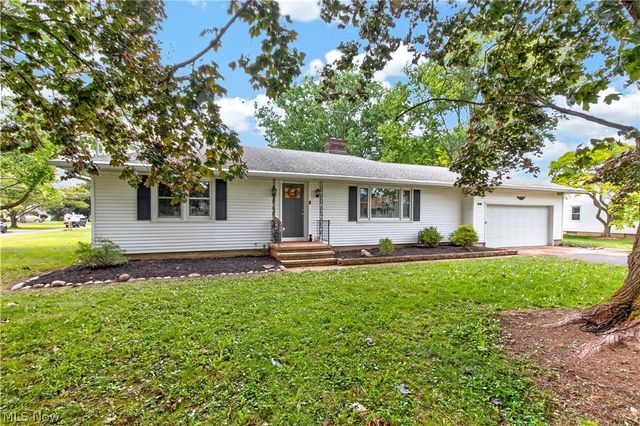 39422 Chestnut Ridge Road, Elyria, OH 44035