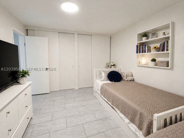 5920 NE 1st Terrace, Fort Lauderdale, FL 33334