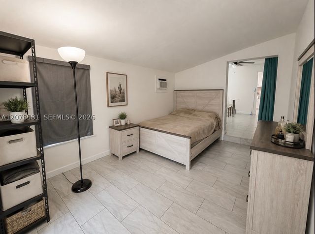 5920 NE 1st Terrace, Fort Lauderdale, FL 33334