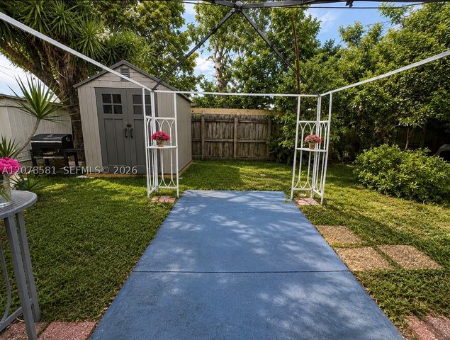 5920 NE 1st Terrace, Fort Lauderdale, FL 33334
