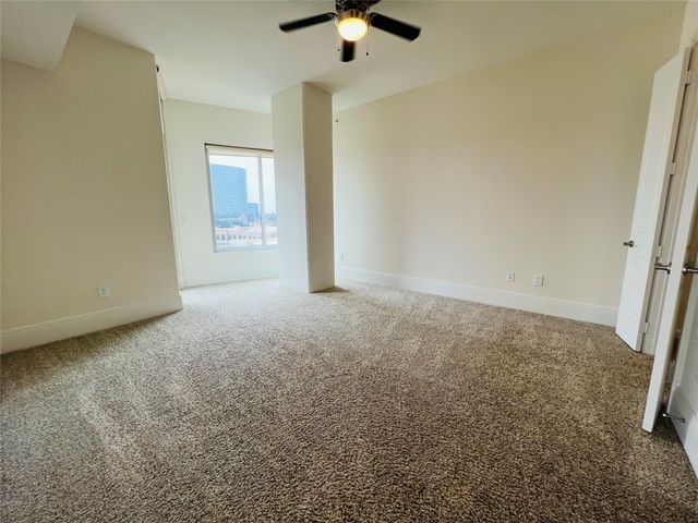 8066 Park Lane 1116, Dallas, TX 75231
