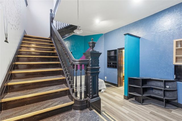 502 Walnut Ave, Clairton, PA 15025