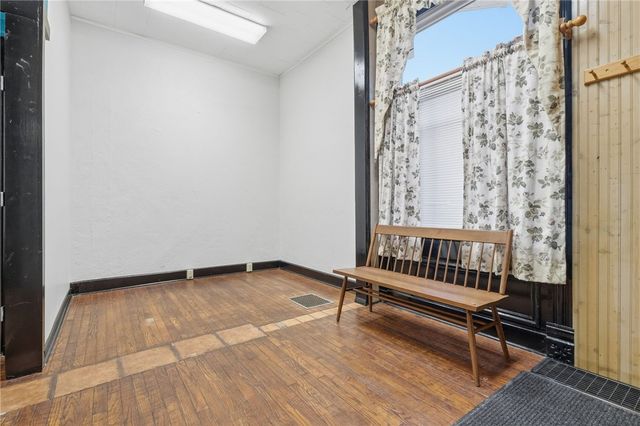 502 Walnut Ave, Clairton, PA 15025