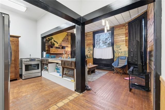 502 Walnut Ave, Clairton, PA 15025