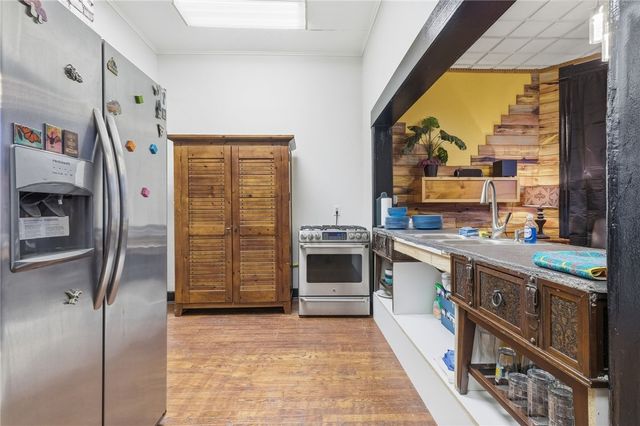 502 Walnut Ave, Clairton, PA 15025