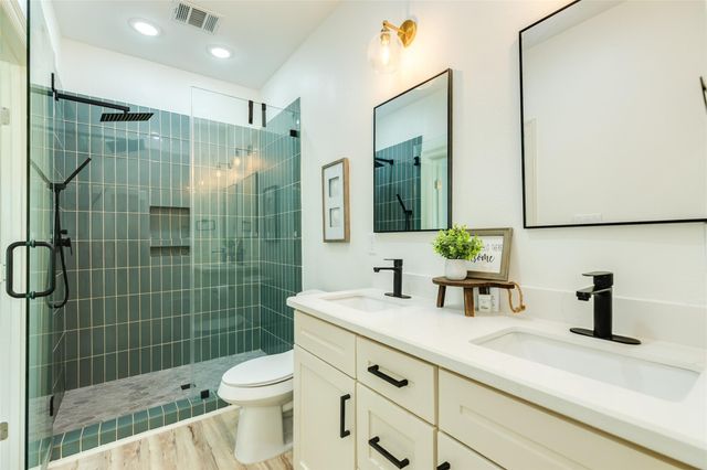 312 Seabean Street, Surfside Beach, TX 77541