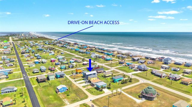 312 Seabean Street, Surfside Beach, TX 77541