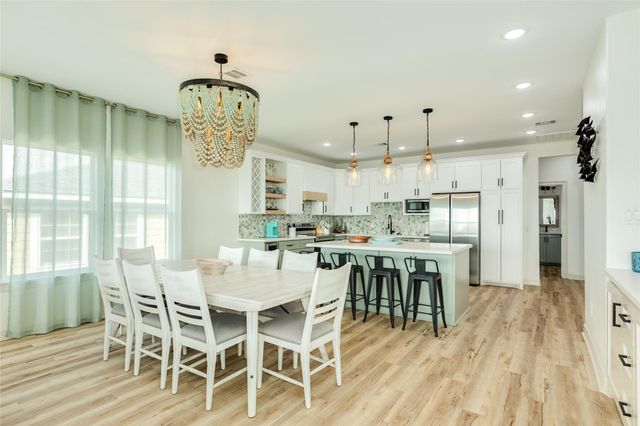 312 Seabean Street, Surfside Beach, TX 77541
