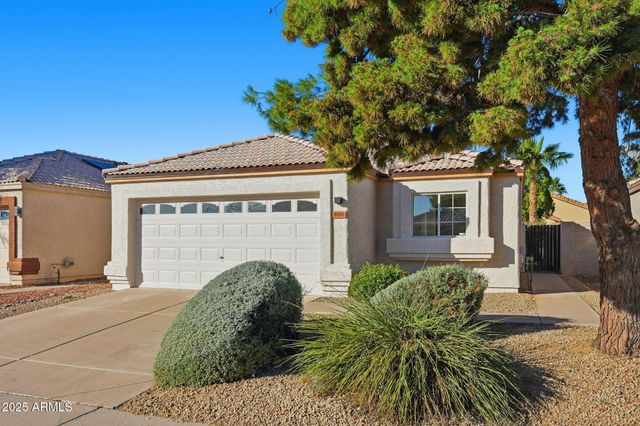 4618 E CHARLESTON Avenue, Phoenix, AZ 85032