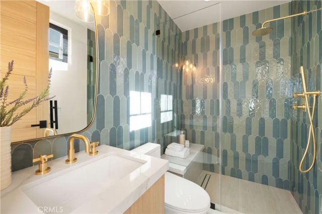 1658 5th, Manhattan Beach, CA 90266