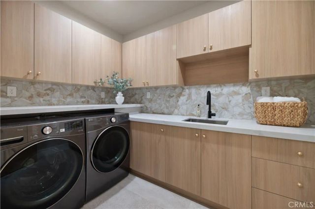1658 5th, Manhattan Beach, CA 90266