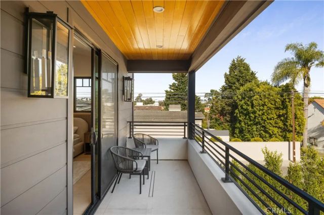1658 5th, Manhattan Beach, CA 90266