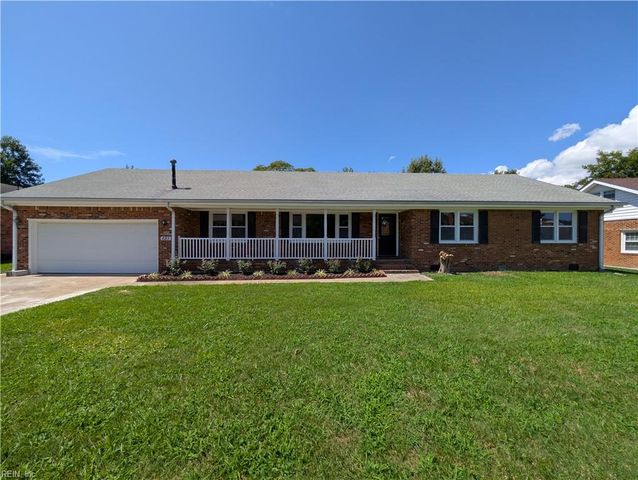 685 Lord Dunmore DR, Virginia Beach, VA 23464