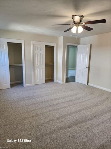 685 Lord Dunmore DR, Virginia Beach, VA 23464