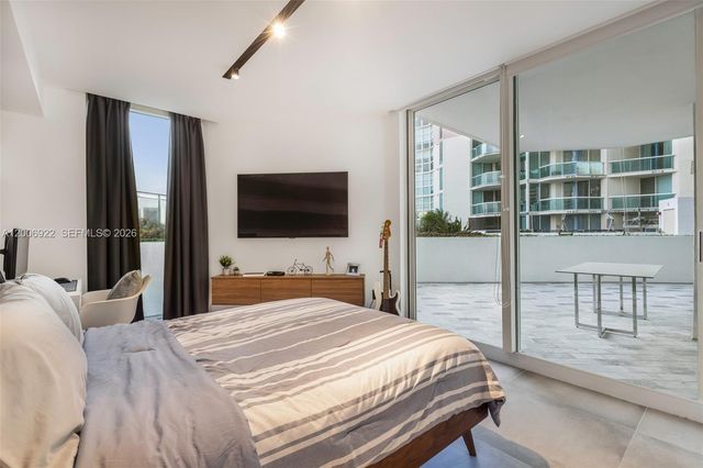 3370 Hidden Bay Dr 409, Aventura, FL 33180