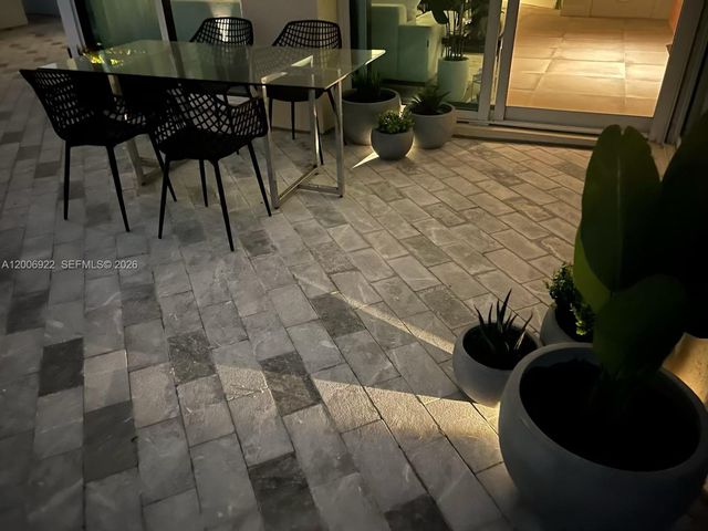 3370 Hidden Bay Dr 409, Aventura, FL 33180