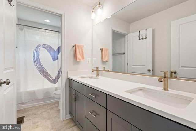 106 LIBERTY GARDEN, Fredericksburg, VA 22406