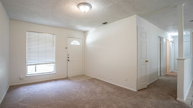 217 Wintercrest Road, Burleson, TX 76028