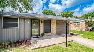 217 Wintercrest Road, Burleson, TX 76028